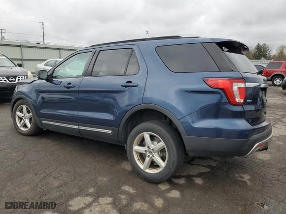 2016 Ford Explorer XLT with VIN 1FM5K8D88GGB44231, listed as a Copart auction lot 52879455 with 0 mi miles and Salvage Title. Bid and sale history available at carsss.com. Image 2.