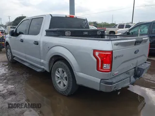 2015 Ford F-150 XLT with VIN 1FTEW1C8XFFD08150, listed as a IAAI auction lot 41645386 with 170,276 mi miles and . Bid and sale history available at carsss.com. Image 3.