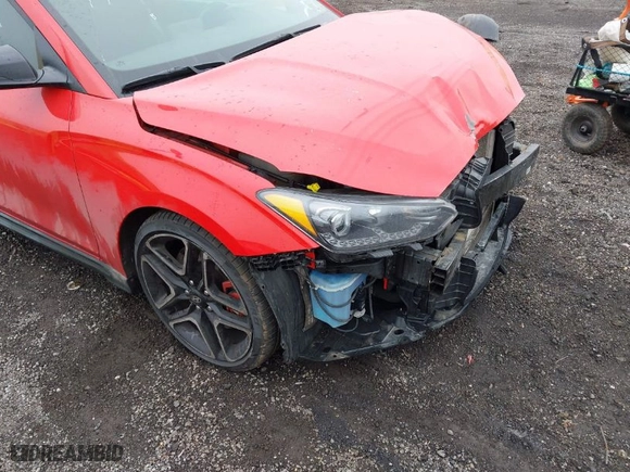 2020 Hyundai Veloster N with VIN KMHT36AH9LU004052, listed as a IAAI auction lot 41923950 with 44,683 mi miles. Bid and sale history available at carsss.com. Image 17.
