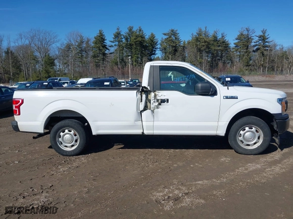 2019 Ford F-150 XL with VIN 1FTMF1CB2KKF33171, listed as a IAAI auction lot 41512558 with 114,074 mi miles. Bid and sale history available at carsss.com. Image 14.