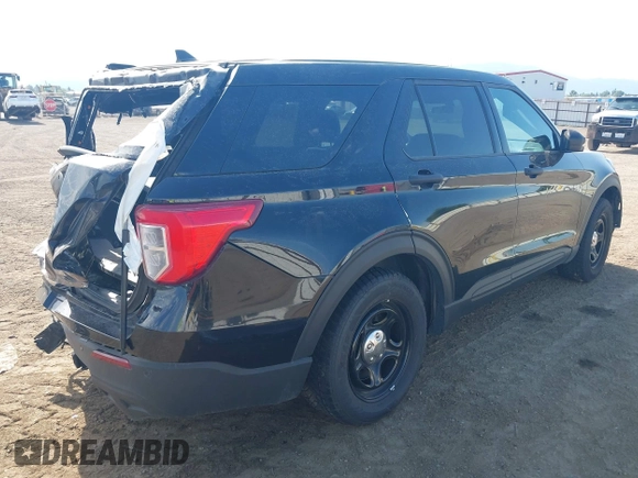 2023 Ford Police Interceptor z VIN 1FM5K8AC8PGB59787, wystawiony jako IAAI lot #42607731 z przebiegiem 23 205 mil mil oraz . Historia ofert i sprzedaży dostępna na DreamBid. Obrazek 4.