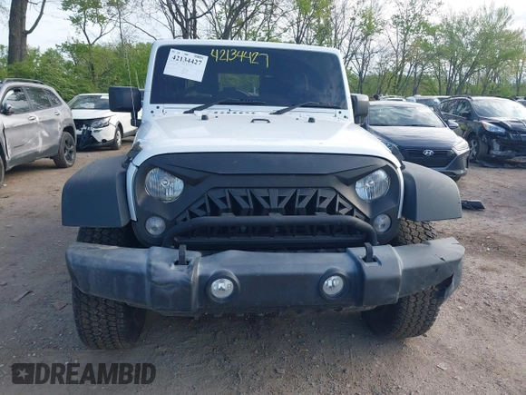 2016 Jeep Wrangler Unlimited Sport RHD with VIN 1C4BJWKG1GL336798, listed as a IAAI auction lot 42134427 with 179,500 mi miles and . Bid and sale history available at DreamBid. Image 13.