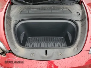 2022 Tesla Model Y Long Range z VIN 7SAYGDEE5NF388428, wystawiony jako Copart lot #56671385 z przebiegiem 17 250 mil mil oraz Szkody całkowita. Historia ofert i sprzedaży dostępna na DreamBid. Obrazek 11.