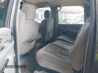 2005 Chevrolet Avalanche Z66 с VIN 3GNEC12Z35G294843, выставлен на аукционе IAAI как лот 42401044 с пробегом Не указан миль и . История ставок и продаж доступна на DreamBid. Изображение 8.