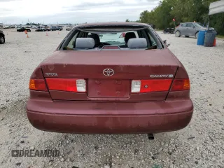 2000 Toyota Camry CE z VIN 4T1BG22K3YU649970, wystawiony jako Copart lot #55654425 z przebiegiem 220 076 mil mil oraz Szkoda całkowita • Salvage title. Historia ofert i sprzedaży dostępna na DreamBid. Obrazek 6.