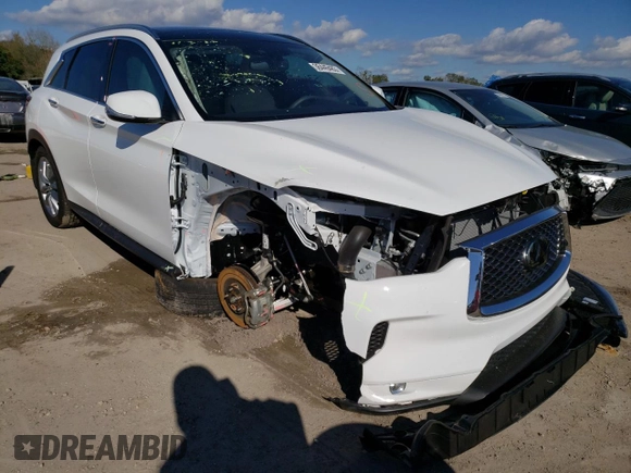 2022 Infiniti QX50 LUXE with VIN 3PCAJ5BA5NF115870, listed as a Copart auction lot 36449483 with 3,536 mi miles. Bid and sale history available at carsss.com. Image 4.