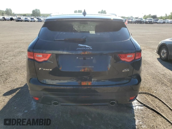 2018 Jaguar F-Pace 30t Portfolio with VIN SADCN2GX2JA239983, listed as a Copart auction lot 61506745 with 130,010 mi miles and Clean title. Bid and sale history available at DreamBid. Image 6.
