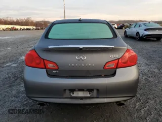 2015 Infiniti Q40 with VIN JN1CV6AR0FM524073, listed as a Copart auction lot 85317354 with 175,601 mi miles and Clean Title. Bid and sale history available at carsss.com. Image 6.