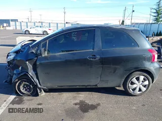 2007 Toyota Yaris with VIN JTDJT903275059767, listed as a IAAI auction lot 41288342 with 1 mi miles. Bid and sale history available at carsss.com. Image 14.