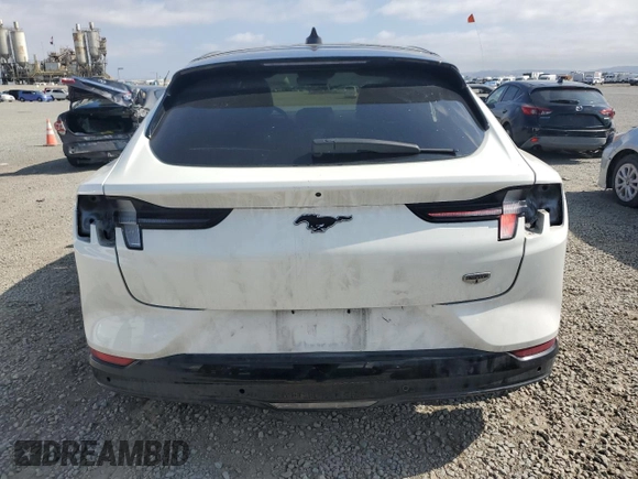 2022 Ford Mustang Mach-E California Route 1 z VIN 3FMTK2SUXNMA30027, wystawiony jako Copart lot #55683375 z przebiegiem 56 217 mil mil oraz Szkoda całkowita • Salvage title. Historia ofert i sprzedaży dostępna na DreamBid. Obrazek 6.