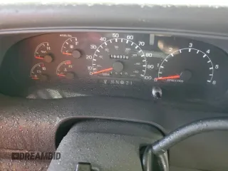 2000 Ford Excursion Limited with VIN 1FMNU43SXYEA13878, listed as a Copart auction lot 54050075 with 194,329 mi miles and Salvage title. Bid and sale history available at DreamBid. Image 9.