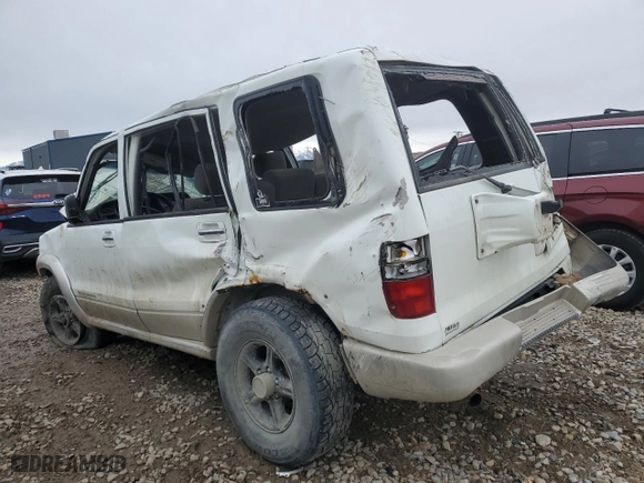 2001 Isuzu Trooper S with VIN JACDJ58X817J18687, listed as a Copart auction lot 45499675 with 0 mi miles and Salvage Title. Bid and sale history available at carsss.com. Image 2.