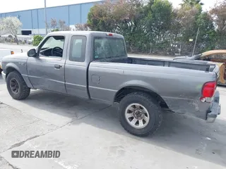2000 Ford Ranger XL with VIN 1FTYR14V2YPA45139, listed as a IAAI auction lot 41835990 with 197,169 mi miles. Bid and sale history available at carsss.com. Image 3.
