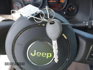 2014 Jeep Patriot Sport z VIN 1C4NJPBA7ED818830, wystawiony jako IAAI lot #42216964 z przebiegiem 144 909 mil mil oraz . Historia ofert i sprzedaży dostępna na DreamBid. Obrazek 11.
