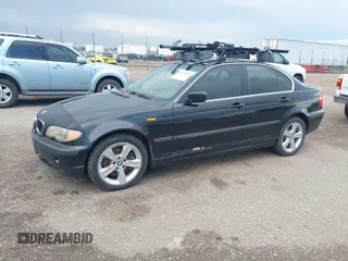 2005 BMW 3 Series 330xi с VIN WBAEW53425PN39800, выставлен на аукционе IAAI как лот 42478607 с пробегом 357 795 миль миль и . История ставок и продаж доступна на DreamBid. Изображение 14.