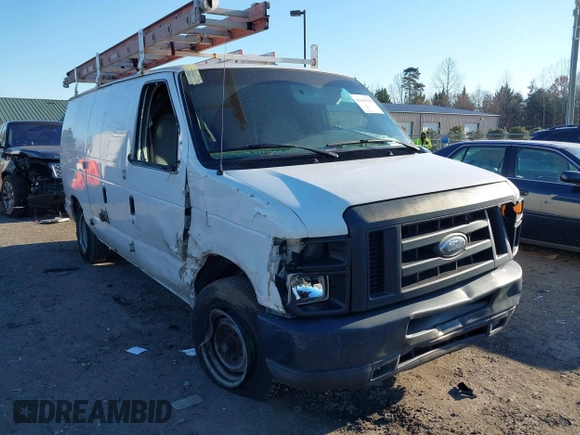 2008 Ford Econoline Cargo Commercial with VIN 1FTNE14W88DA37748, listed as a IAAI auction lot 41169318 with 352,872 mi miles. Bid and sale history available at carsss.com. Image 1.