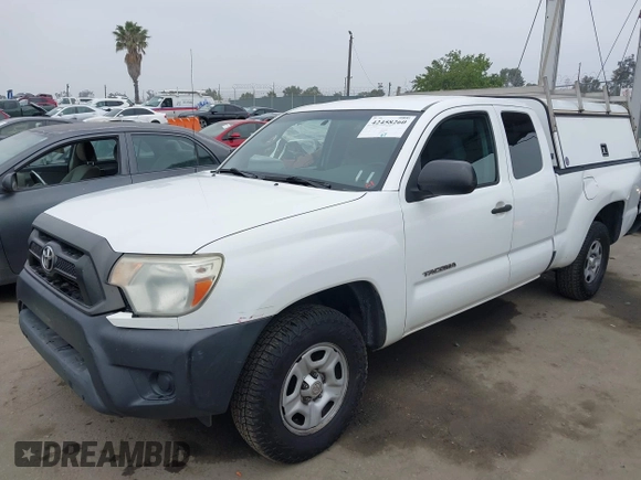 2015 Toyota Tacoma z VIN 5TFTX4CN6FX047623, wystawiony jako IAAI lot #42458260 z przebiegiem 224 496 mil mil oraz . Historia ofert i sprzedaży dostępna na DreamBid. Obrazek 20.