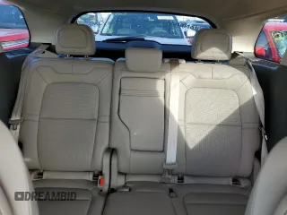 2024 Lincoln Corsair Premiere z VIN 5LMCJ1CA3RUL16513, wystawiony jako Copart lot #77210264 z przebiegiem 2 675 mil mil oraz Nie do naprawy • Non repairable. Historia ofert i sprzedaży dostępna na DreamBid. Obrazek 10.