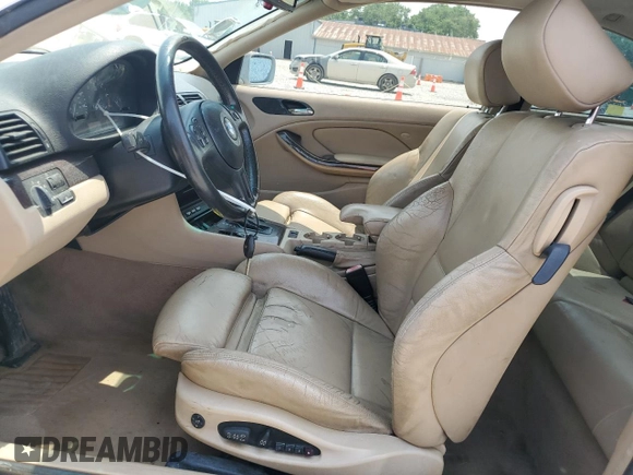 2006 BMW 3 Series 325Ci z VIN WBABD33426PL09950, wystawiony jako Copart lot #61013105 z przebiegiem 138 501 mil mil oraz Czysty tytuł • Clean title. Historia ofert i sprzedaży dostępna na DreamBid. Obrazek 7.
