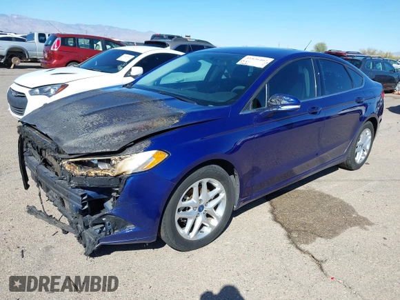 2013 Ford Fusion SE with VIN 3FA6P0HR9DR273832, listed as a IAAI auction lot 41826402 with 92,404 mi miles. Bid and sale history available at carsss.com. Image 2.