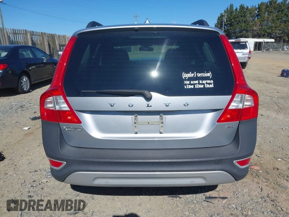2011 Volvo XC70 3.2L with VIN YV4952BZXB1114680, listed as a IAAI auction lot 41883725 with 88,328 mi miles and . Bid and sale history available at DreamBid. Image 16.