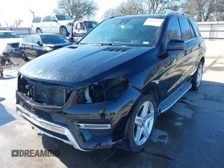 2015 Mercedes-Benz M 400 with VIN 4JGDA5GB1FA510309, listed as a IAAI auction lot 41603810 with 109,391 mi miles and . Bid and sale history available at DreamBid. Image 22.