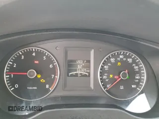 2014 Volkswagen Jetta SE с VIN 3VWD17AJ0EM332598, выставлен на аукционе Copart как лот 52392395 с пробегом 66 389 миль миль и Списание • Salvage title. История ставок и продаж доступна на DreamBid. Изображение 9.