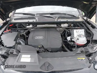 2022 Audi Q5 S line Premium z VIN WA1GAAFY4N2046211, wystawiony jako IAAI lot #41934968 z przebiegiem 36 437 mil mil oraz . Historia ofert i sprzedaży dostępna na DreamBid. Obrazek 10.