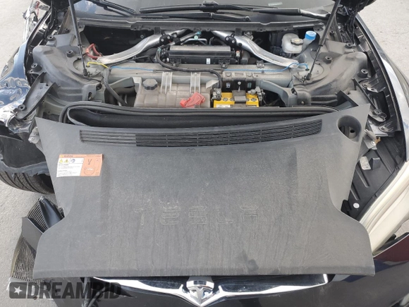 2017 Tesla Model S 100D with VIN 5YJSA1E2XHF194670, listed as a Copart auction lot 57919145 with 122,314 mi miles and Clean title. Bid and sale history available at DreamBid. Image 11.