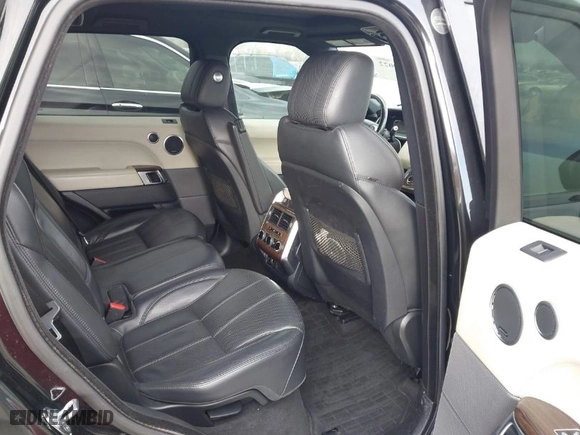 2015 Land Rover Range Rover Sport Supercharged with VIN SALWR2TF4FA611687, listed as a IAAI auction lot 41570022 with 112,362 mi miles. Bid and sale history available at carsss.com. Image 8.