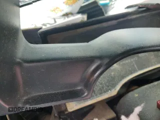 1998 Chevrolet Silverado 1500 with VIN 1GCEK14R8WE171234, listed as a Copart auction lot 72277424 with Not Provided miles and Salvage Title. Bid and sale history available at DreamBid. Image 9.