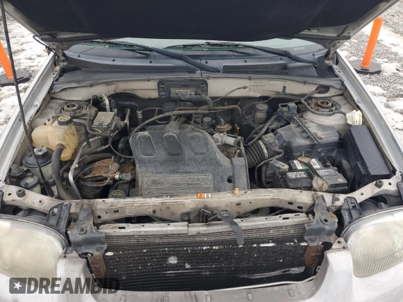 2004 Ford Escape XLS with VIN 1FMYU02164KA15802, listed as a Copart auction lot 43437495 with 255,846 mi miles and Clean Title. Bid and sale history available at DreamBid. Image 12.