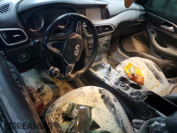 2019 Infiniti QX30 Luxe z VIN SJKCH5CRXKA008419, wystawiony jako Copart lot #46159125 z przebiegiem 90 609 mil mil oraz Szkoda całkowita • Salvage title. Historia ofert i sprzedaży dostępna na DreamBid. Obrazek 8.