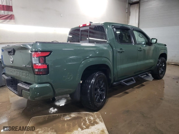 2022 Nissan Frontier SV with VIN 1N6ED1EKXNN601546, listed as a Copart auction lot 80556144 with 13,922 mi miles and Salvage Title. Bid and sale history available at carsss.com. Image 3.