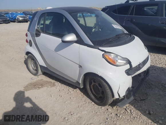 2013 Smart fortwo Pure with VIN WMEEJ3BA6DK685336, listed as a Copart auction lot 52545885 with Not provided miles and Salvage title. Bid and sale history available at DreamBid. Image 4.