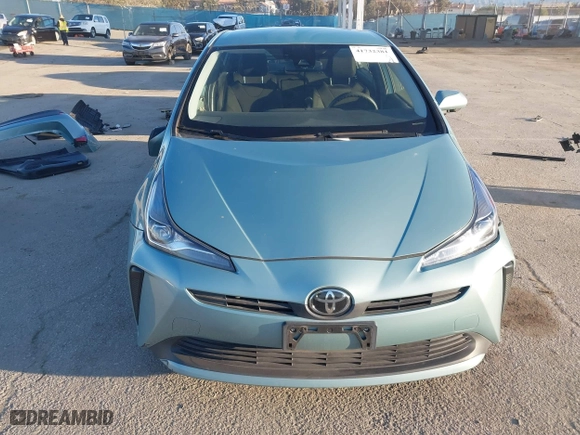 2019 Toyota Prius L Eco with VIN JTDKARFU3K3084191, listed as a IAAI auction lot 41732381 with 179,430 mi miles. Bid and sale history available at carsss.com. Image 13.