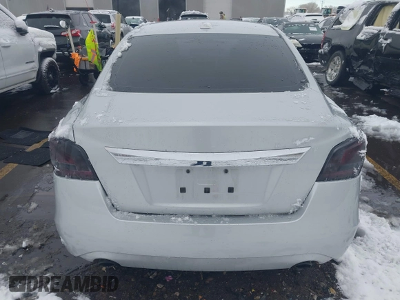 2015 Nissan Altima S with VIN 1N4AL3AP0FC439737, listed as a IAAI auction lot 41816376 with 144,803 mi miles and . Bid and sale history available at DreamBid. Image 16.