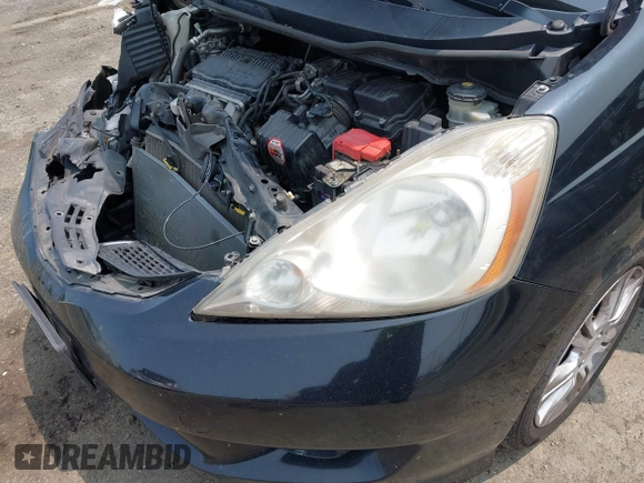 2010 Honda Fit Sport with VIN JHMGE8G40AC013031, listed as a IAAI auction lot 42406883 with 245,755 mi miles and . Bid and sale history available at DreamBid. Image 6.