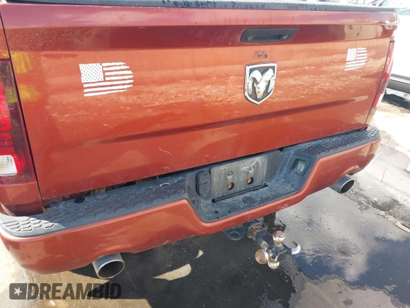 2013 Ram 1500 Sport с VIN 1C6RR7HT4DS589902, выставлен на аукционе IAAI как лот 41835863 с пробегом 150 407 миль миль и . История ставок и продаж доступна на DreamBid. Изображение 6.