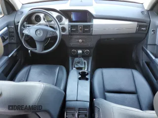 2010 Mercedes-Benz GLK 350 z VIN WDCGG8HB0AF267887, wystawiony jako Copart lot #56887775 z przebiegiem 196 344 mil mil oraz Czysty tytuł • Clean title. Historia ofert i sprzedaży dostępna na DreamBid. Obrazek 8.