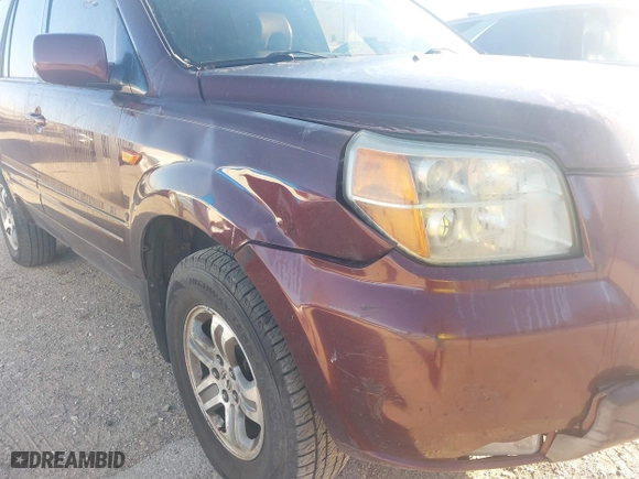 2008 Honda Pilot EX-L with VIN 5FNYF28558B022120, listed as a IAAI auction lot 41663234 with 183,248 mi miles. Bid and sale history available at carsss.com. Image 6.