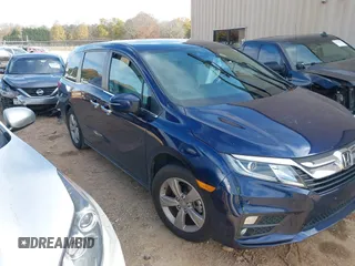 2019 Honda Odyssey EX-L with VIN 5FNRL6H72KB090503, listed as a IAAI auction lot 40958508 with 101,597 mi miles. Bid and sale history available at carsss.com. Image 1.