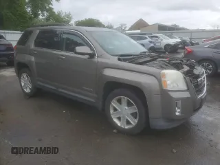 2012 GMC Terrain SLE-2 z VIN 2GKFLSE5XC6298123, wystawiony jako Copart lot #57962025 z przebiegiem 202 459 mil mil oraz Szkoda całkowita • Salvage title. Historia ofert i sprzedaży dostępna na DreamBid. Obrazek 4.