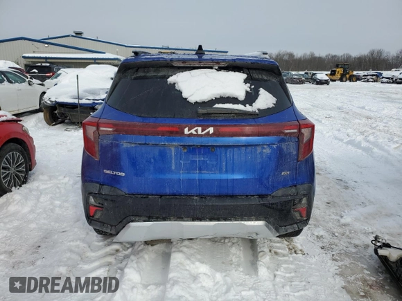 2024 Kia Seltos S z VIN KNDEUCAA2R7476435, wystawiony jako Copart lot #44722865 z przebiegiem 12 012 mil mil oraz Nie do naprawy • Non repairable. Historia ofert i sprzedaży dostępna na DreamBid. Obrazek 2.