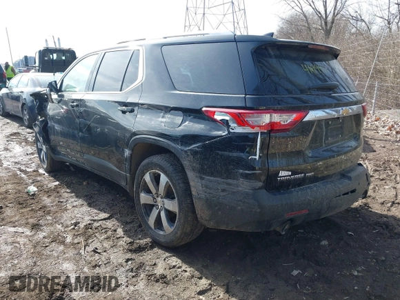 2018 Chevrolet Traverse LT z VIN 1GNEVHKWXJJ199472, wystawiony jako IAAI lot #41499911 z przebiegiem 129 127 mil mil oraz . Historia ofert i sprzedaży dostępna na DreamBid. Obrazek 3.