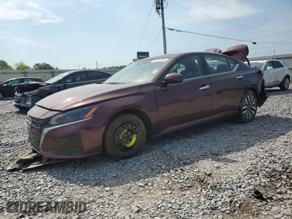 2023 Nissan Altima SV z VIN 1N4BL4DV4PN319949, wystawiony jako Copart lot #52446675 z przebiegiem 58 931 mil mil oraz Szkoda całkowita • Salvage title. Historia ofert i sprzedaży dostępna na DreamBid. Obrazek 1.