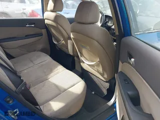 2010 Hyundai Elantra Touring SE with VIN KMHDC8AE0AU052512, listed as a IAAI auction lot 42123818 with 243,070 mi miles. Bid and sale history available at carsss.com. Image 8.