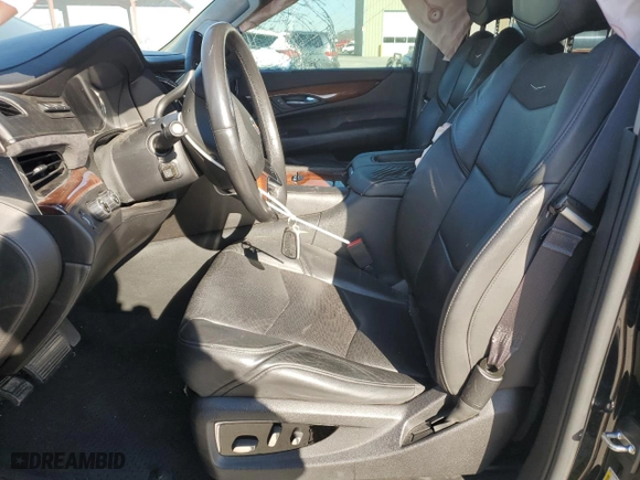 2016 Cadillac Escalade Luxury Collection with VIN 1GYS4BKJ1GR214235, listed as a Copart auction lot 87758515 with 141,397 mi miles and Salvage Title. Bid and sale history available at carsss.com. Image 7.
