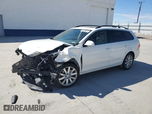 2011 Volkswagen Jetta SportWagen TDI with VIN 3VWPL7AJ0BM666018, listed as a Copart auction lot 50596825 with 133,948 mi miles and Salvage Title. Bid and sale history available at carsss.com. Image 1.
