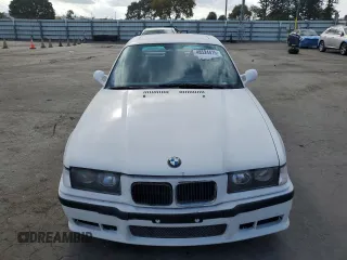 1995 BMW 3 Series M3 with VIN WBSBF9323SEH01559, listed as a Copart auction lot 48524415 with 143,316 mi miles and Salvage Title. Bid and sale history available at DreamBid. Image 5.